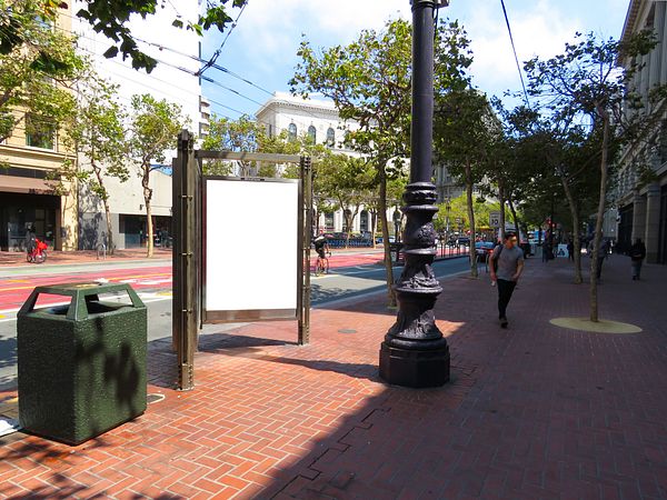 Market St SS 605ft E/O 6th St F/SW - 3