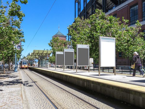 The Embarcadero/King St CL 300ft W/O 2nd St F/W - 10