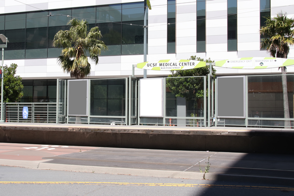 3rd St CL 40ft N/O Mariposa St F/W - 4