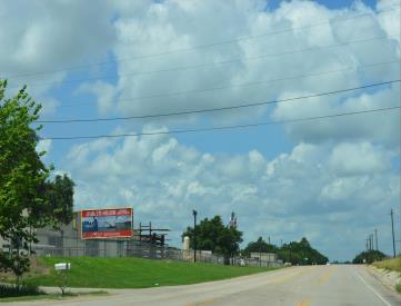 US 183 E/S .6 MI S/O HWY 72W NF LHR