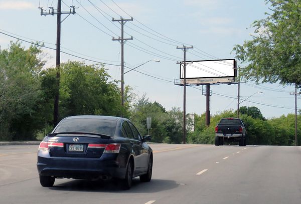 Toepperwein SS 1.4mi E/O I-35 N F/SE - 1