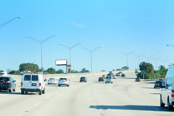 I-95 WS 150ft N/O Blue Heron Blvd F/S - 1