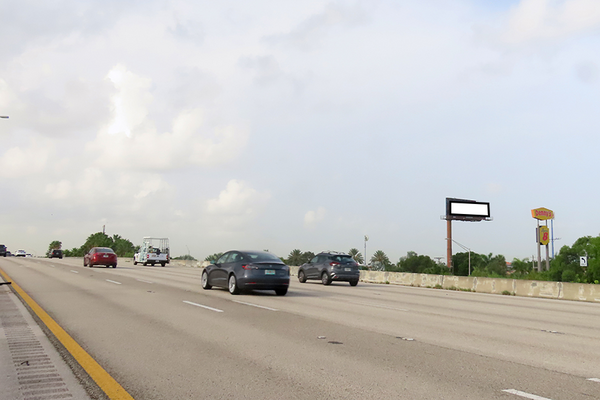 I-95 WS 150ft N/O Blue Heron Blvd F/N - 2
