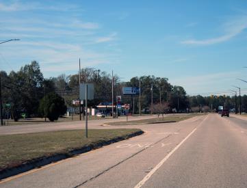 S/S US 84 375 ft W/O Roland Rd. F/E