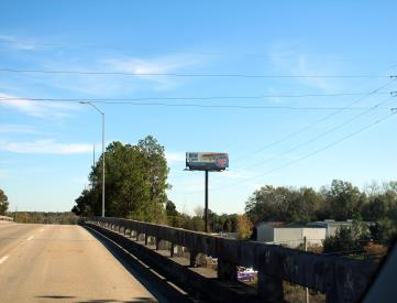S/S US 84 285 ft E/O N Range St. F/W