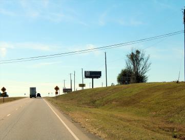 W/S US 431 300 ft N/O Grey Hodges Rd. F/N