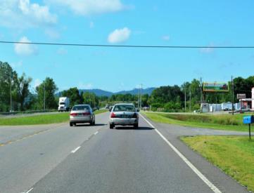 S MEM PKWY WL .3 MI S/O HOBBS ISLAND FN