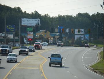 US-441 0.09 mi S/O HERITAGE RD ES/FN