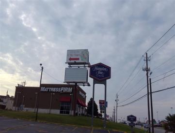 US-441 0.21 mi N/O ROBERTSON MILL RD ES/FN  BOTTOM