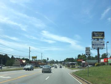 N COLUMBIA [US-441] 250' N/O GARRETT WAY WS/FN  TOP