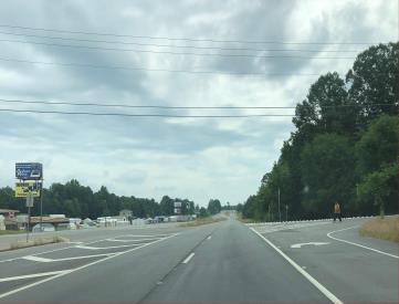 US-441 W BYPASS 250 ft N/O IMPERIAL MILL RD WS/FS BOTTOM