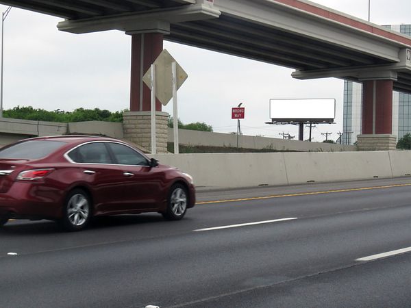 US 281 N WS 50ft S/O Jones Maltsberger F/SE- 1