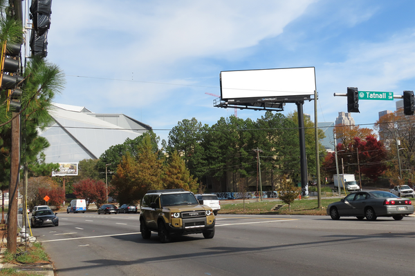 Northside Dr. ES 400ft S/O MLK Dr. F/S - 2
