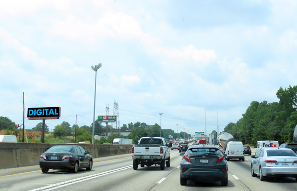 I-85N ES 0.6mi S/O Indian Trail Rd. F/N - 1