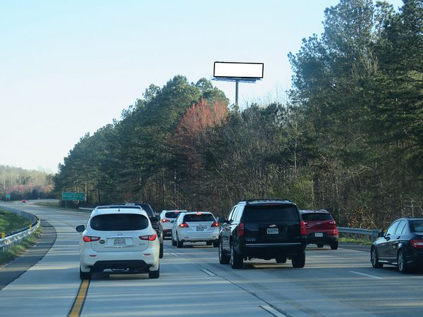 GA 400 ES 0.3mi S/O Bald Ridge Marine Rd F/S - 2