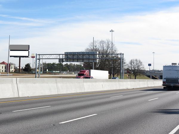 I-75S ES 100ft N/O SR 20 (Exit 218) F/N - 2