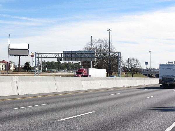 I-75S ES 100ft N/O SR 20 (Exit 218) F/N - 1