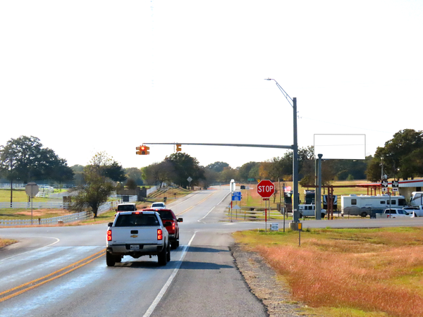 FM 922 NS 300ft W/O FM 372 F/E - 1