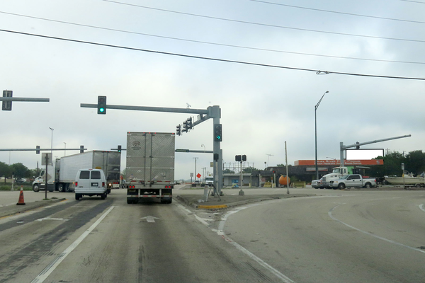 KINGS HWY ES 0.1mi N/O SR 70 F/S - 2