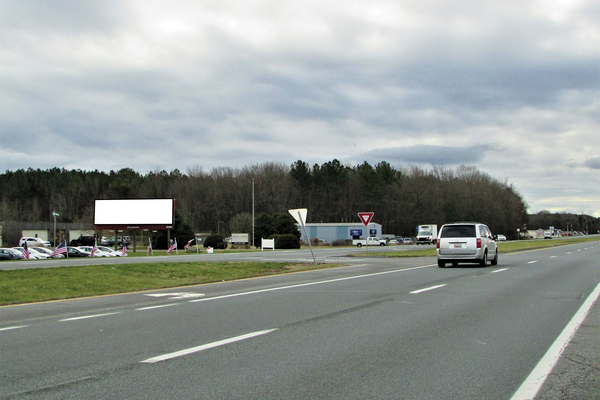 US 13 ES 0.4mi S/O CR 452 F/N - 1