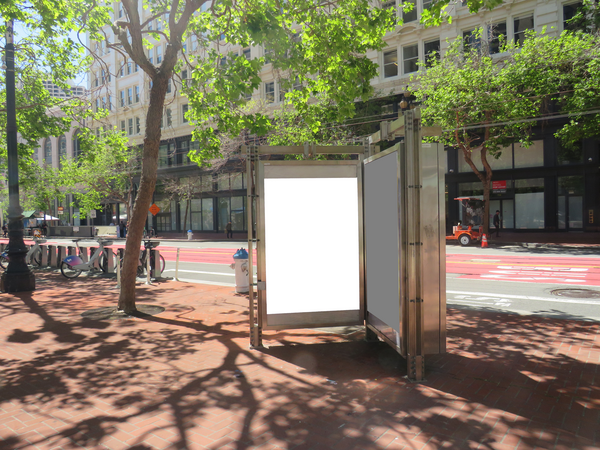 Market St SS 223ft E/O 4th st F/SE - 4