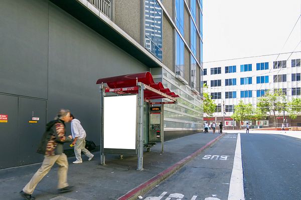 11th St WS 117ft S/O Market St F/S - 2