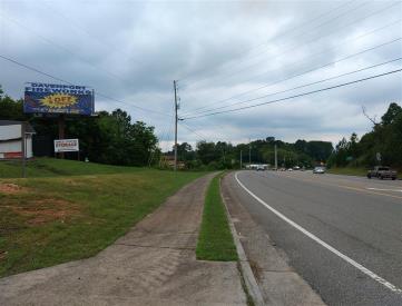 W/S HWY 41 S/O CLOUD SPRINGS RD S/F LHR