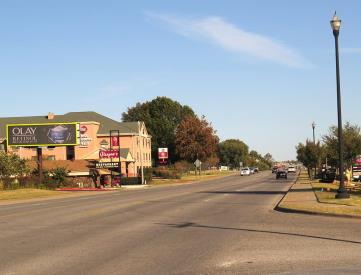 401 SE Walton N/S,   Bentonville, AR, W/F (D82W1)