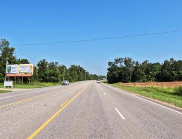 W/S Hwy 59 1st N/O CR 32