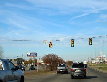 W/S EAST BLVD. S/O HASKEL DR. F/S