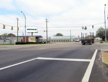 3720 DAY ST.@ AIRBASE BLVD. F/SW