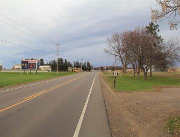 HWY 40 .5 MI N/O MARTIN RD S/1