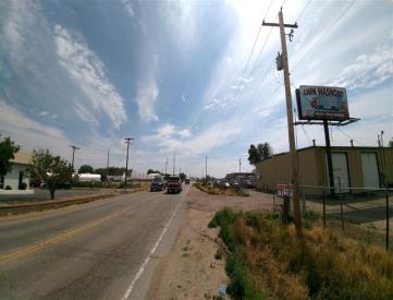 8TH ST .3 MI E/O HWY 85 BYP SS WF