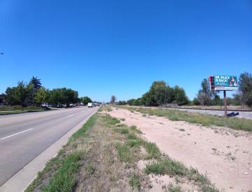 RIVERSIDE AVE E/O HWY 14 NS SF