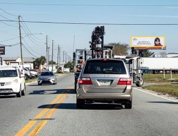 S/S Central FL Pkwy .75 mi E/O S. Hwy 441 E/B