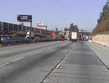I-10 SL 2300' E/O CEDAR