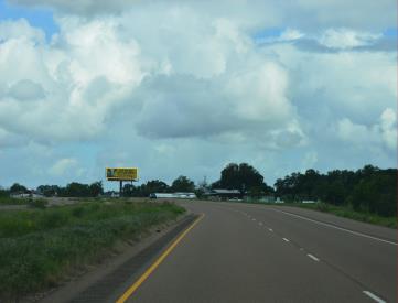 US 87 E/S 1.5 MI S/O CUERO SF RHR