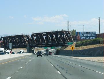 I-215 EL .8 MI S/O BARTON RD