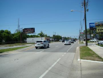 US 1, 2200' S/O MASON AVE - W/S, N/B