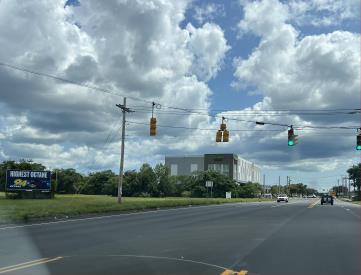 LORDSHIP BLVD E/O SURF AVE FW STRATFORD