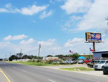 HWY 90 E, 2 MI E/O DEL RIO