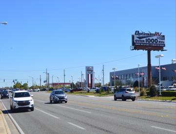 SR 200 S/S .1 MI. W/O SW 17TH. ST.