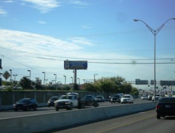 E/S I-35 .5 MI N/O 410
