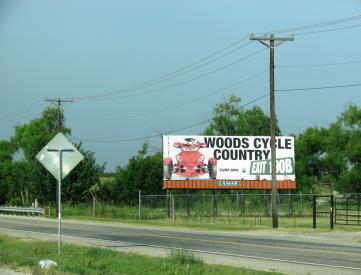 I-35 .4 MI S/O FM 1102 W/S