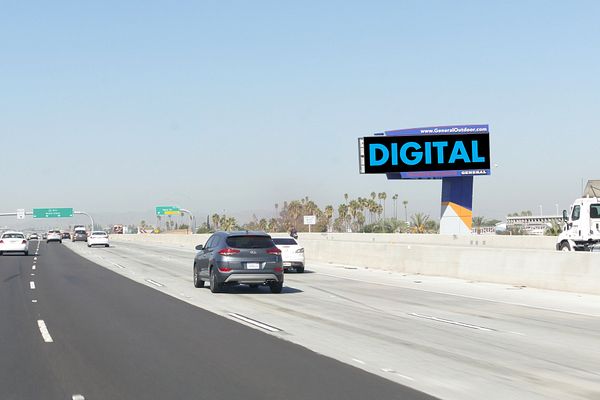 91 Frwy NS 0.5mi W/O I-15 (GO) F/E - 2
