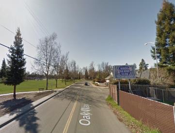 Oak Way NL 200' w/o Nord Ave FE