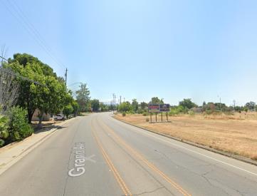 Grand Ave SL 350' e/o Hwy 70 FW (Left)