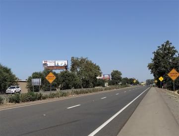 Hwy 99 WL 4000' n/o Eaton Rd FS (Left Side)