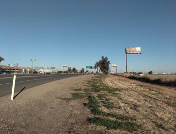 I-5 EL 1000' n/o E St (Business 20) Overcrossing FS