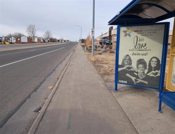W 10TH ST W/O 50TH AVE NS RR